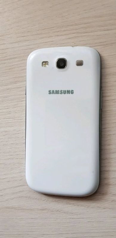 Лот: 12274699. Фото: 1. Продам смартфон Galaxy S3. Смартфоны