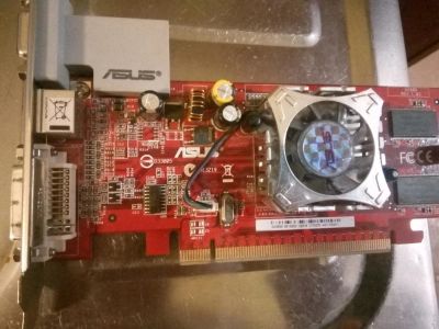 Лот: 11385506. Фото: 1. Видеокарта radeon x550. Видеокарты