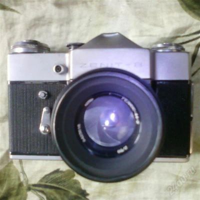Лот: 1578075. Фото: 1. Продам фотоаппарат ZENIT-B, вроде... Плёночные зеркальные