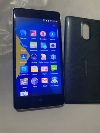 Лот: 23363672. Фото: 1. Смартфон leagoo m5. Смартфоны