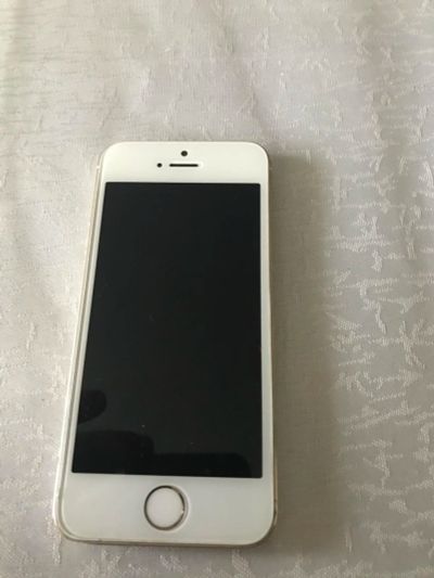 Лот: 9971644. Фото: 1. iPhone 5s 16 gb. Чехлы, бамперы