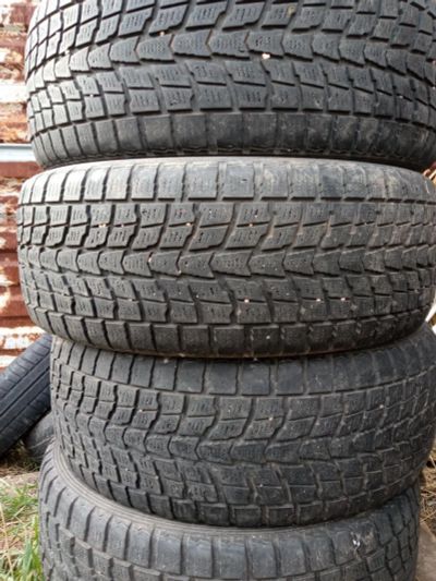 Лот: 19903214. Фото: 1. Комплект зимних шин Dunlop 255... Шины