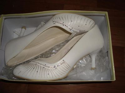 Лот: 4510859. Фото: 1. Туфли свадебные Louisa Peeress... Туфли для невесты