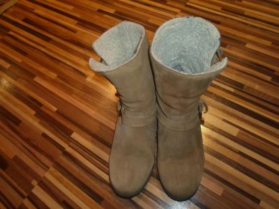 Лот: 3789472. Фото: 1. Сапоги Bershka. Сапоги