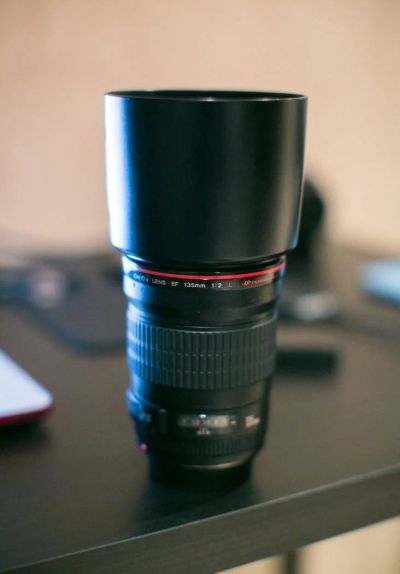 Лот: 5633650. Фото: 1. Объектив Canon EF 135mm f/2L USM. Объективы