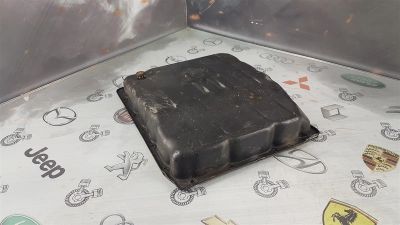 Лот: 23590923. Фото: 1. Поддон КПП Nissan Elgrand VQ35DE... Трансмиссия
