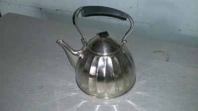 Лот: 4236662. Фото: 1. чайник. Чайники, кофемашины, кулеры