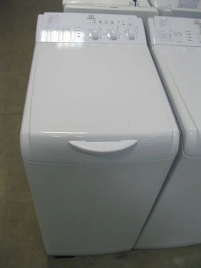 Лот: 3446042. Фото: 1. стиральная машина Indesit WITL... Стиральные машины