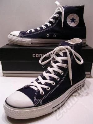 Лот: 198087. Фото: 1. Черно-белые кеды Converse All-Star. Кеды, кроссовки, слипоны