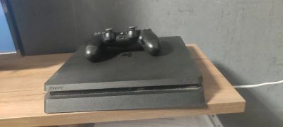 Лот: 18406028. Фото: 1. Playstation 4 slim. Игровые приставки, консоли