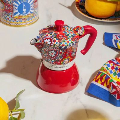 Лот: 24934695. Фото: 1. Кофеварка гейзерная Bialetti Dolce... Чайники, заварники, турки