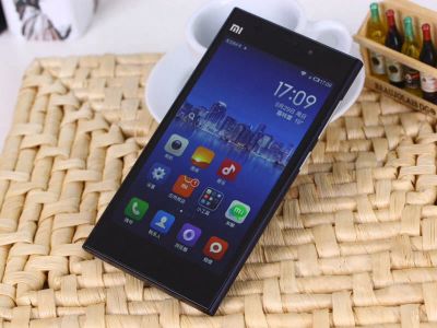 Лот: 3600657. Фото: 1. Xiaomi Mi3 16Gb WCDMA! silver... Смартфоны