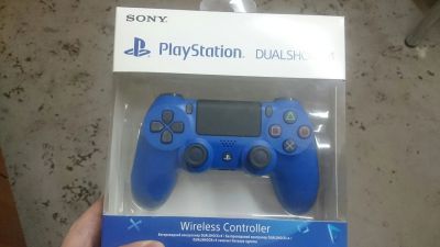 Лот: 12612435. Фото: 1. SONY Dualshock 4 Cont Wave Blue... Аксессуары для игровых приставок, консолей, геймпады