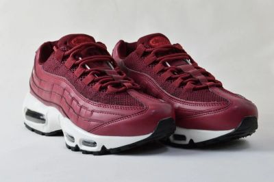 Лот: 16844491. Фото: 1. Кроссовки женские Nike Air Max... Кеды, кроссовки, слипоны