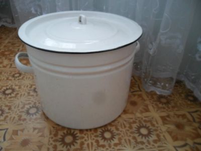 Лот: 10573671. Фото: 1. Кастрюля (бак) эмалированная... Кастрюли