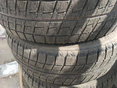 Лот: 7866766. Фото: 1. Зимние Bridgestone Revo2 R15. Шины