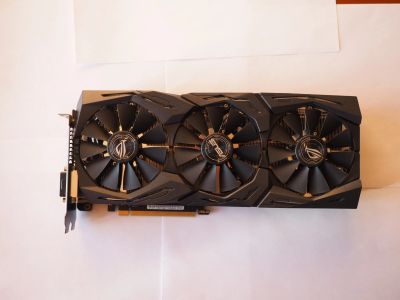 Лот: 12240750. Фото: 1. Asus GeForce GTX 1070 strix OC... Видеокарты