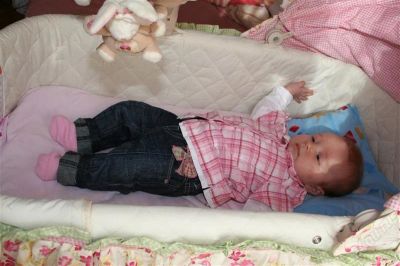 Лот: 1758236. Фото: 1. Джинсы zara Смотрится очень круто... Брюки, шорты, джинсы