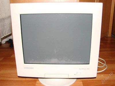 Лот: 1444003. Фото: 1. Samsung SyncMaster 757NF. ЭЛТ-мониторы