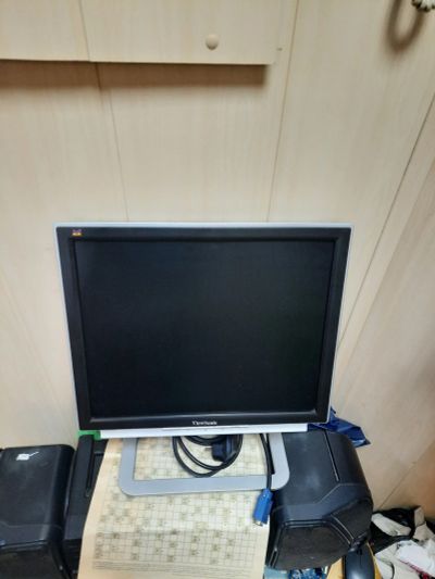 Лот: 20588629. Фото: 1. 17 Монитор Viewsonic VX715 (1280x1024... ЖК-мониторы