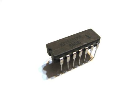 Лот: 21088043. Фото: 1. КМ155ТМ5, микросхема, аналог SN7477... Микросхемы