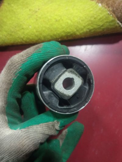 Лот: 18911291. Фото: 1. Сайлентблоки BMW E39. Ходовая, подвеска, рулевое управление
