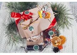 Лот: 18308565. Фото: 1. Новогодний подарочный набор "Тепло... Подарки на Новый год
