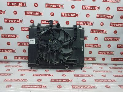Лот: 20901849. Фото: 1. Радиатор двигателя Nissan Juke... Двигатель и элементы двигателя