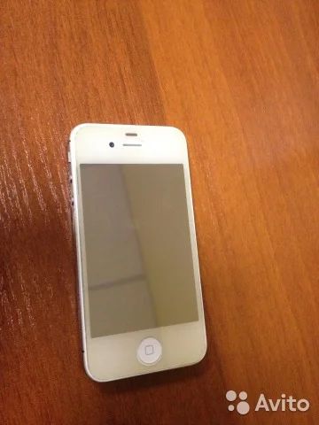 Лот: 5119609. Фото: 1. iPhone 4s на 16Gb (белый). Смартфоны