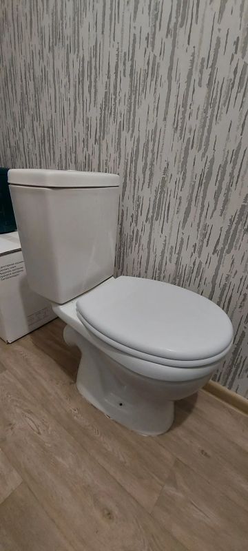 Лот: 20599279. Фото: 1. Унитаз. Унитазы, биде