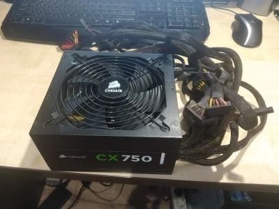 Лот: 14985815. Фото: 1. Блок питания Corsair CX-750, 750W. Корпуса, блоки питания