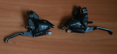 Лот: 8016940. Фото: 1. Комбо-ручки Shimano ST-EF50 и... Запчасти