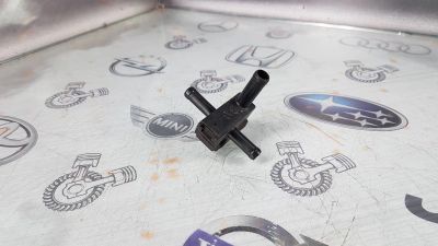 Лот: 23588376. Фото: 1. Клапан воздушный Toyota Harrier... Двигатель и элементы двигателя
