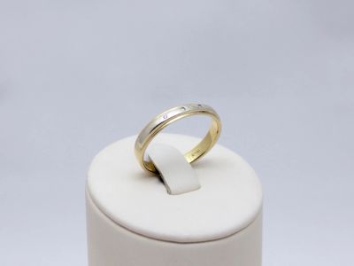 Лот: 12321320. Фото: 1. ЗОЛОТОЕ КОЛЬЦО С БРИЛЛИАНТАМИ... Кольца, перстни