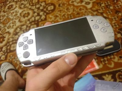 Лот: 5630979. Фото: 1. Продам PSP 3008. Отличное состояние... Игровые приставки, консоли