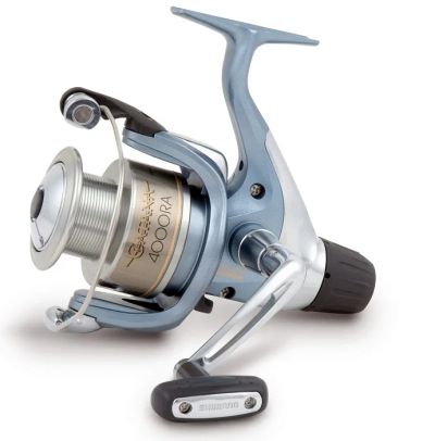 Лот: 4543896. Фото: 1. Катушка безынерционная Shimano... Катушки, комплектующие