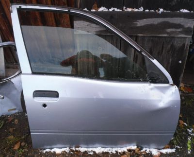 Лот: 3089395. Фото: 1. Двери Toyota Sterlet EP95. Кузов