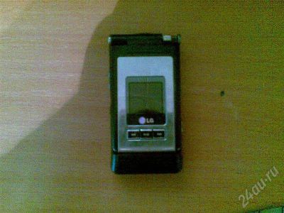 Лот: 247146. Фото: 1. Продам мобильный телефон LG... Кнопочные мобильные телефоны