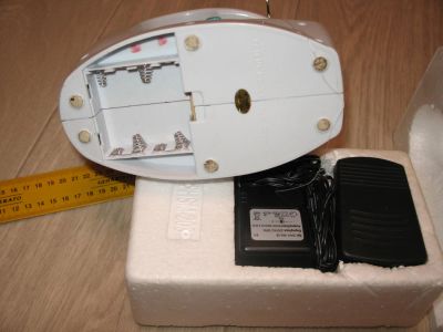 Лот: 10893252. Фото: 1. Швейная машинка мини JML EasyStitch... Швейная, вязальная
