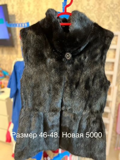 Лот: 20868210. Фото: 1. Жилетка норковая. Верхняя одежда