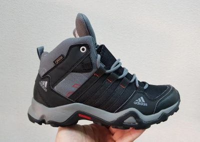 Лот: 10786311. Фото: 1. Ботинки мужские Adidas AX 2 MID... Кеды, кроссовки, слипоны