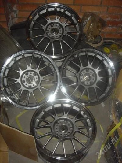 Лот: 77076. Фото: 1. Кованные диски RAYS LE37. Шины