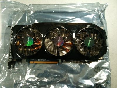 Лот: 20341657. Фото: 1. Видеокарта Gigabyte Radeon HD7970... Видеокарты