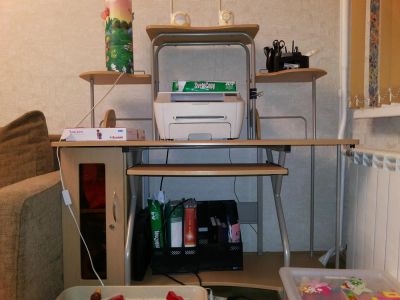 Лот: 3282620. Фото: 1. Стол компьютерный. Компьютерные и письменные столы