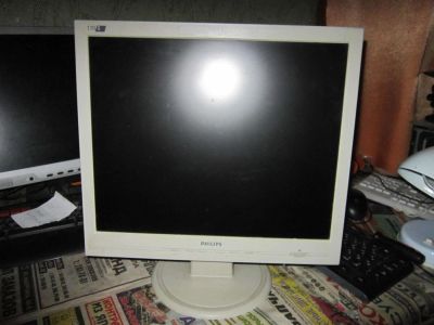 Лот: 7955623. Фото: 1. монитор Philips 17" 170s. ЖК-мониторы