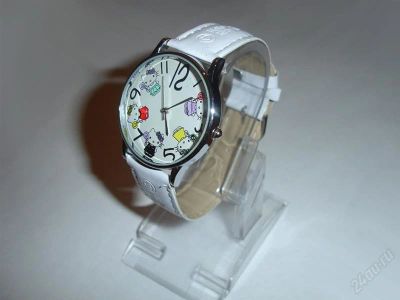 Лот: 834753. Фото: 1. Часы hello kitty белые, с рубля. Красноярск