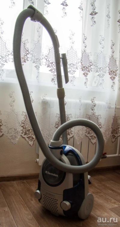 Лот: 8361391. Фото: 1. Вариант!!!Продам пылесос Electrolux... Пылесосы, паровые швабры