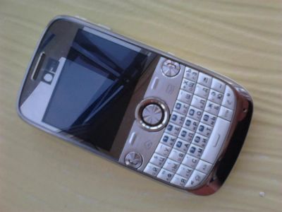Лот: 2984776. Фото: 1. МТС 635 Qwerty white. Кнопочные мобильные телефоны