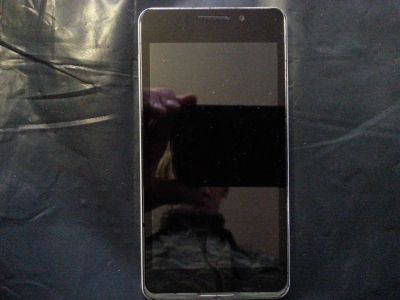 Лот: 5033075. Фото: 1. DNS - S 4503 white ,ips/2sim,cam8... Смартфоны