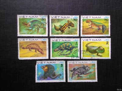 Лот: 14462162. Фото: 1. 1983. Вьетнам. Рептилии - хамелеоны... Марки